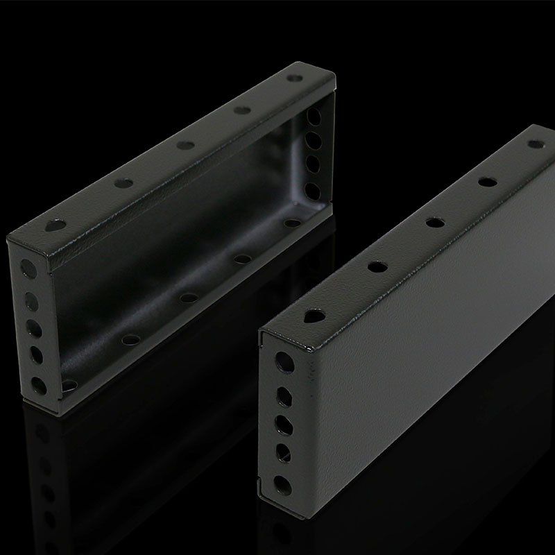 TS 8601040 侧面护板，高度：100mm，用于机柜宽度：400mm，RAL 7022,钢板